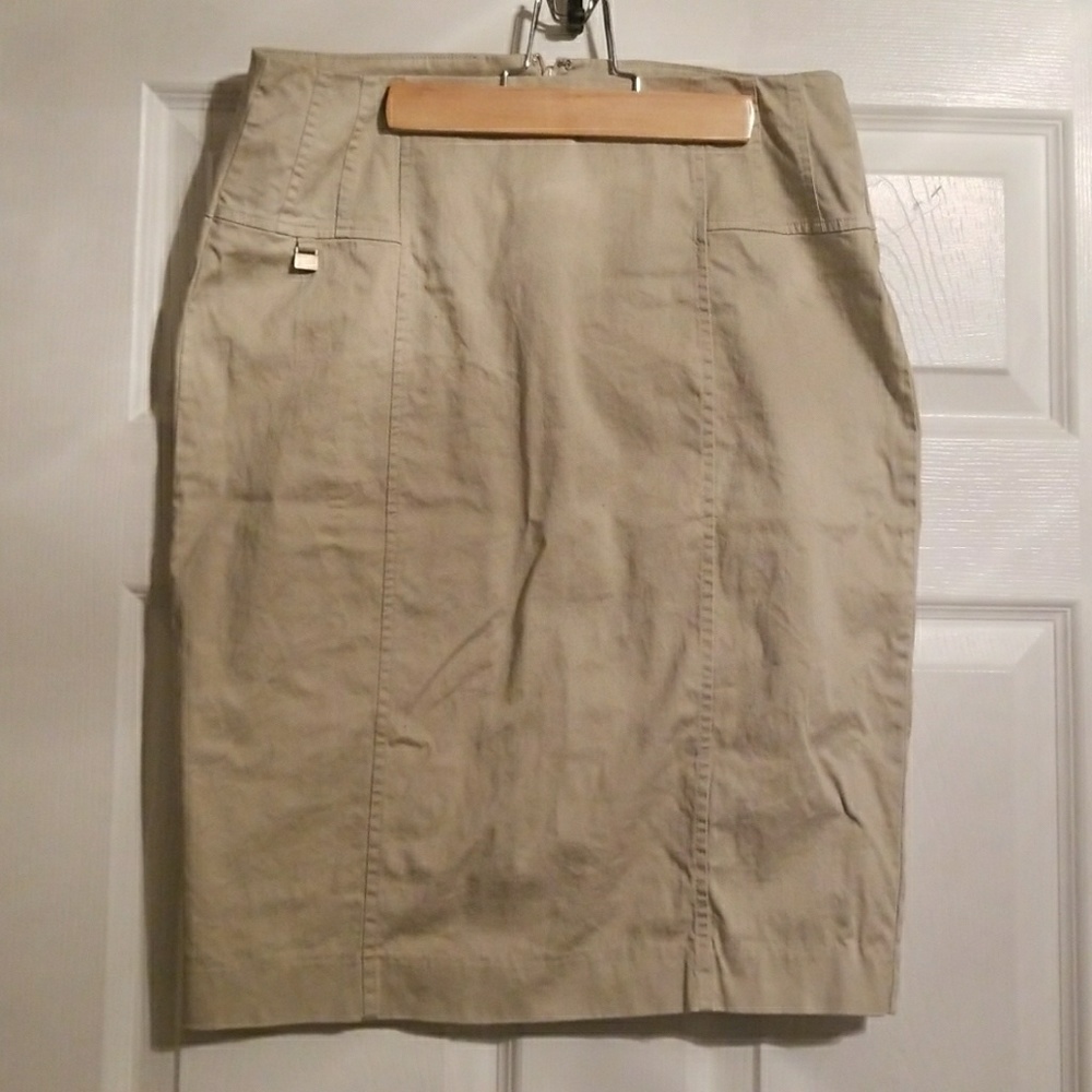 Beige skirt